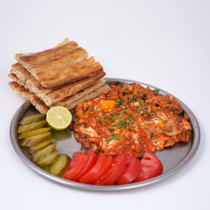 املت سوسیس تخم مرغ